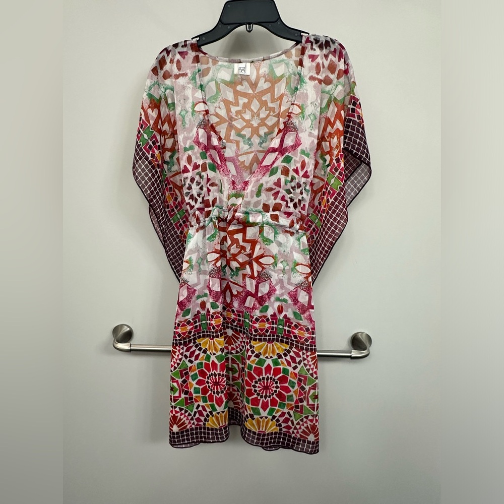 Becca swimsuit cover-up with tie back size M/L